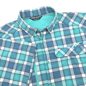 Under Armour Men's Large Teal Plaid Button Up Vented Fishing Shirt Short Sleeve